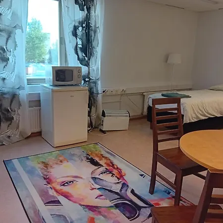 호스텔 Kouvolankatu *